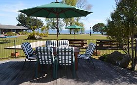 Cedarwood Lakeside Motel&Conference Venue